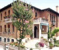 Villa Albertina, 2*